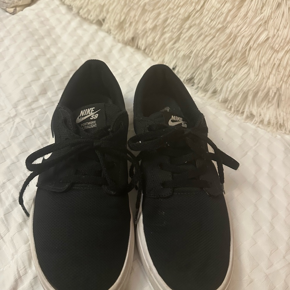 Nike SB Black and White Sneakers